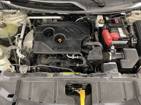 Used 2021 Nissan Rogue SL AWD/4WD image 9