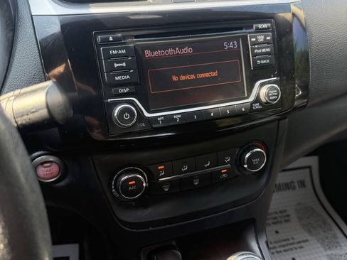 Used 2017 Nissan Sentra SV FWD image 14