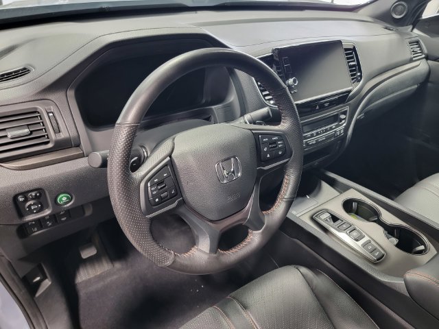 Certified 2025 Honda Ridgeline TrailSport image 11
