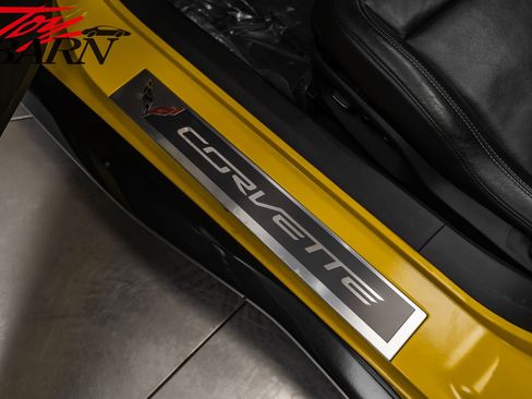 Used 2015 Chevrolet Corvette Z06 w/ 2LZ Preferred Equipment Group image 31