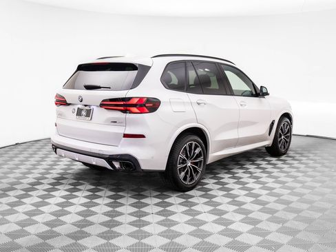 New 2026 BMW X5 xDrive40i w/ Executive Package image 6