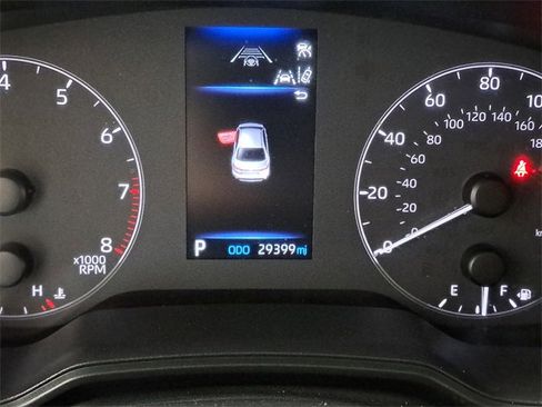 Used 2023 Toyota Corolla LE image 2