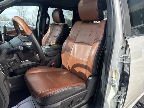 Used 2022 RAM 3500 Limited AWD/4WD image 17