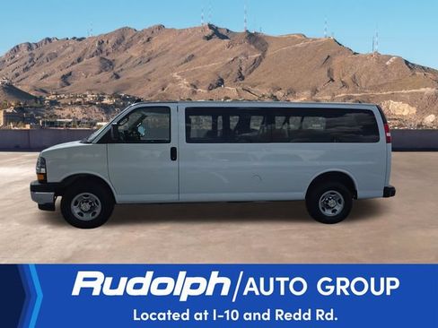 Used 2024 Chevrolet Express 3500 LT w/ LT Preferred Equipment Group RWD image 2
