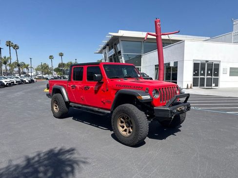 Used 2022 Jeep Gladiator Rubicon w/ LED Lighting Group AWD/4WD image 2