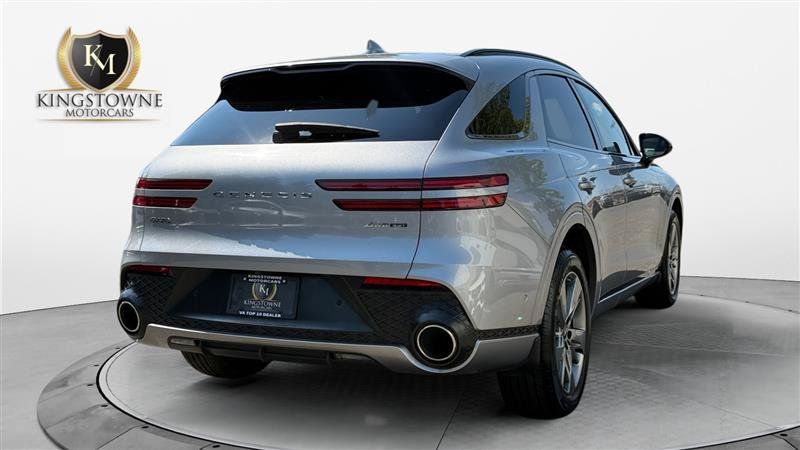 Used 2023 Genesis GV70 3.5T Sport w/ Sport Advanced Package AWD/4WD image 5