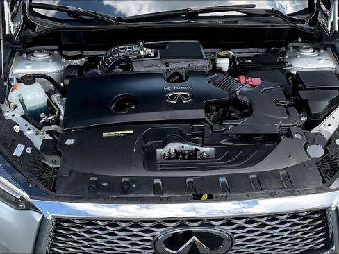 Certified 2020 INFINITI QX50 Luxe w/ Navigation Package FWD image 29