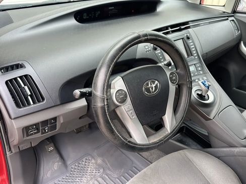Used 2010 Toyota Prius Three image 6