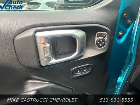 Used 2019 Jeep Wrangler Unlimited Sport S AWD/4WD image 7