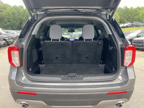 Used 2023 Ford Explorer Limited w/ Equipment Group 301A AWD/4WD image 7