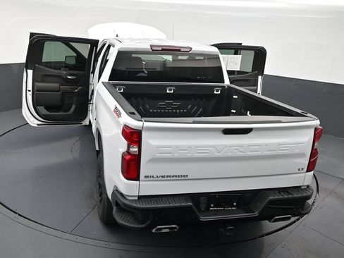 Used 2022 Chevrolet Silverado 1500 LT Trail Boss w/ Safety Package AWD/4WD image 34