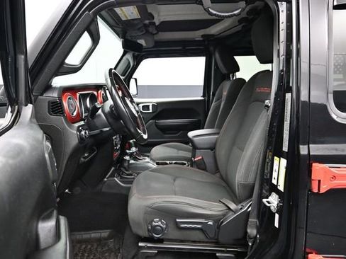 Used 2019 Jeep Wrangler Unlimited Rubicon AWD/4WD image 18