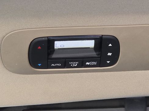 Used 2018 Honda Odyssey Elite image 11