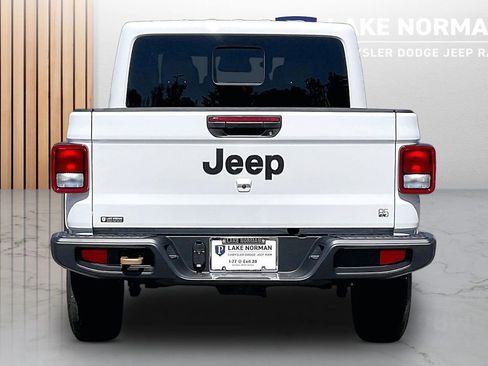 New 2026 Jeep Gladiator Sport image 8