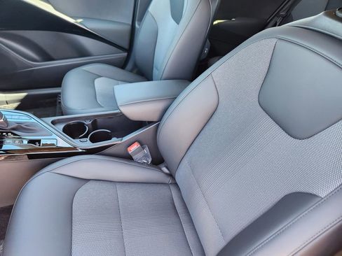 New 2025 Kia Niro EX image 8