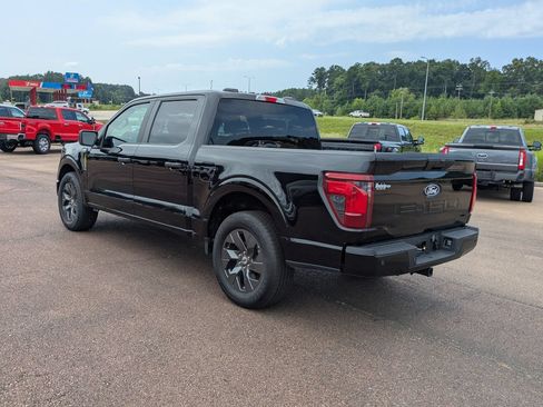 Used 2025 Ford F150 STX w/ Equipment Group 200A RWD image 6
