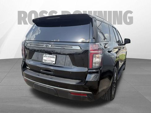 Used 2022 Chevrolet Tahoe Z71 w/ Luxury Package AWD/4WD image 4
