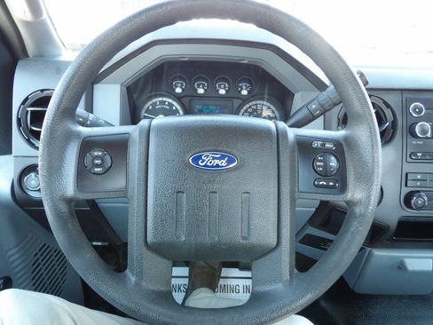 Used 2016 Ford F250 XL image 10