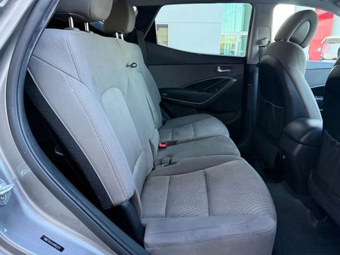 Used 2018 Hyundai Santa Fe Sport image 20