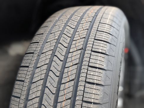 Used 2022 Nissan Pathfinder SL w/ Lighting Package (N92) image 39