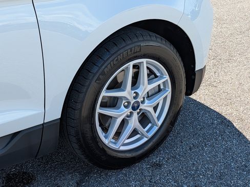 Certified 2021 Ford Edge SEL w/ Convenience Package FWD image 13