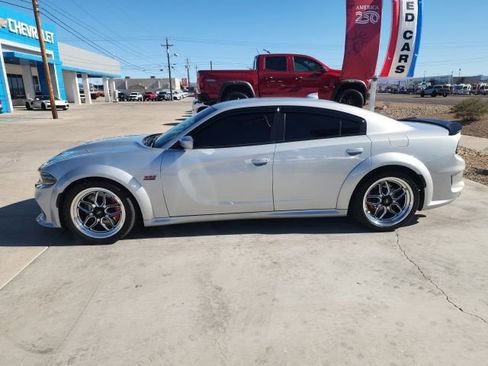 Used 2021 Dodge Charger Scat Pack RWD image 7
