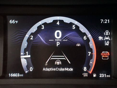 Certified 2025 Toyota 4Runner SR5 AWD/4WD image 17