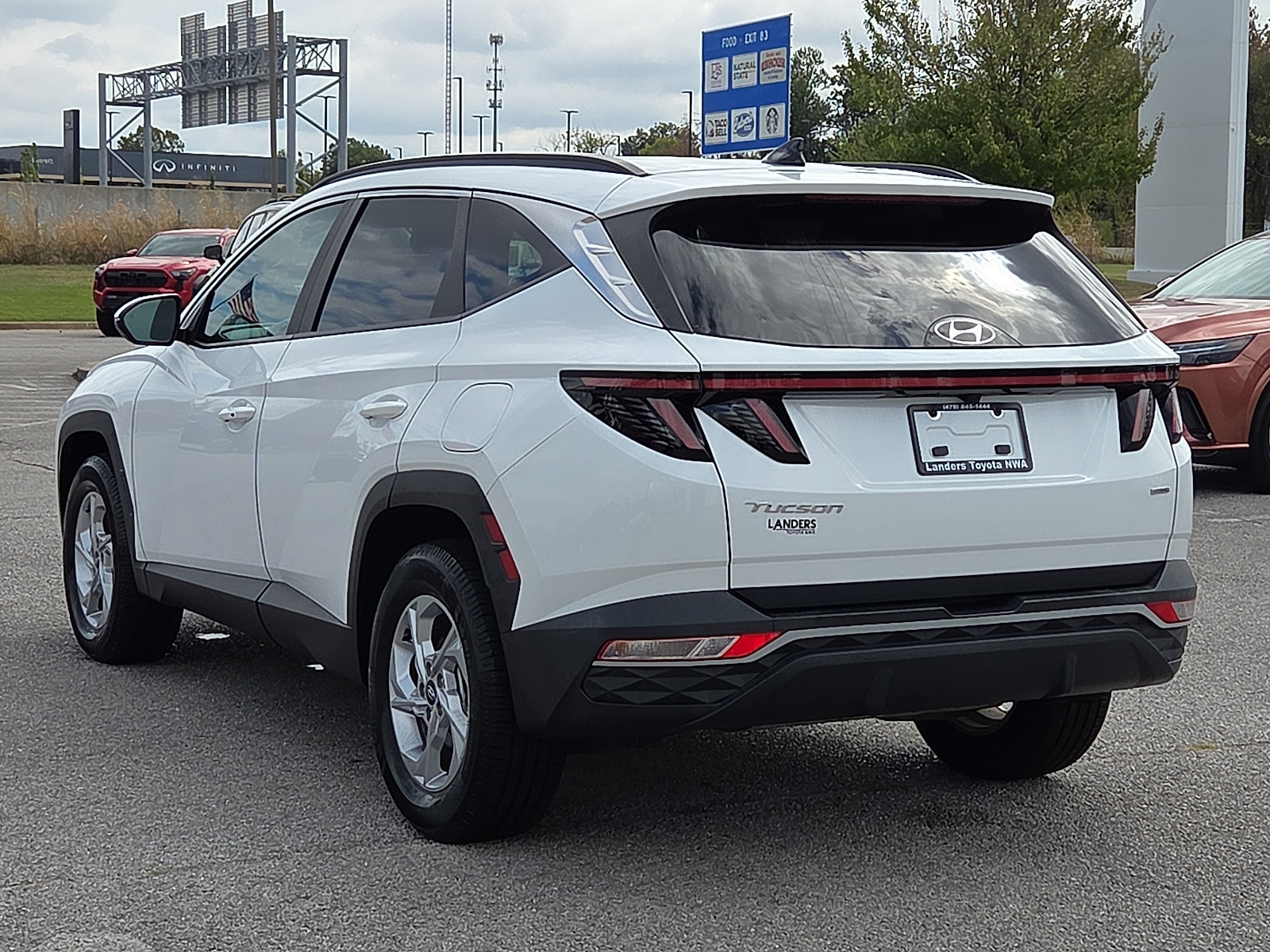 Used 2022 Hyundai Tucson SEL AWD/4WD image 4