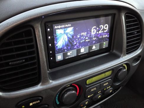 Used 2002 Toyota Sequoia Limited image 47