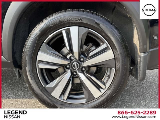 Certified 2023 Nissan Rogue Platinum w/ Platinum Premium Package AWD/4WD image 9