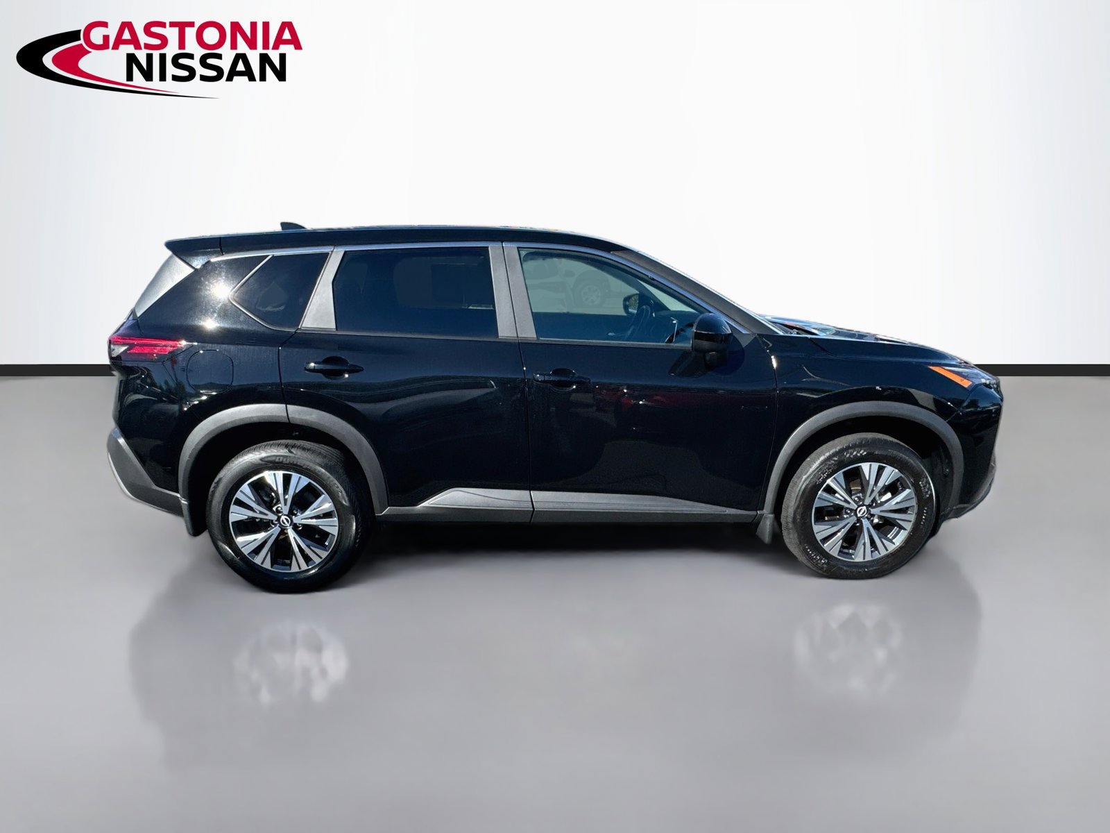 Used 2023 Nissan Rogue SV AWD/4WD image 10
