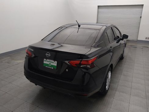 Used 2025 Nissan Versa S w/ Trunk Package image 7