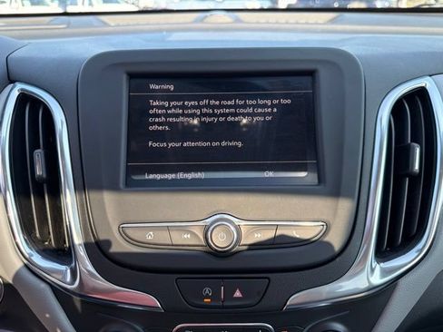 Used 2022 Chevrolet Equinox LT FWD image 27