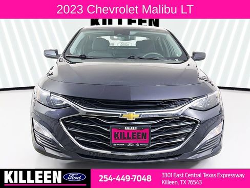 Used 2023 Chevrolet Malibu LT image 2