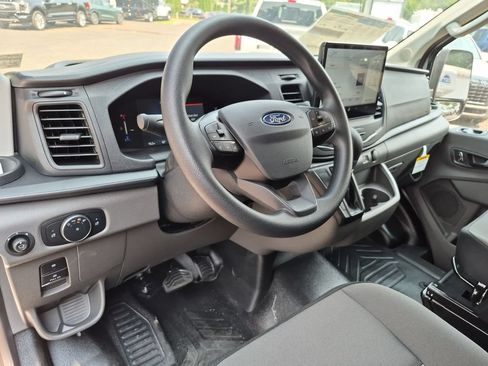 New 2026 Ford Transit 250 Low Roof w/ Load Area Protection Package RWD image 25