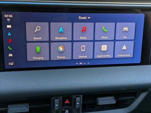 New 2025 Porsche Macan 4S Electric image 17