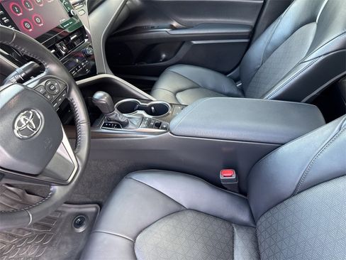 Used 2023 Toyota Camry XSE image 16