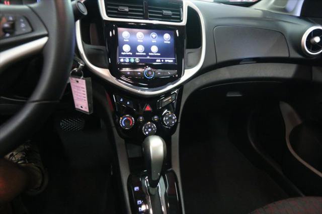 Used 2020 Chevrolet Sonic LT w/ RS Package FWD image 17
