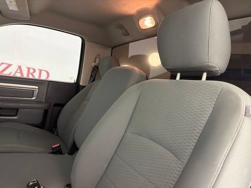 Used 2017 RAM 1500 Express RWD image 13