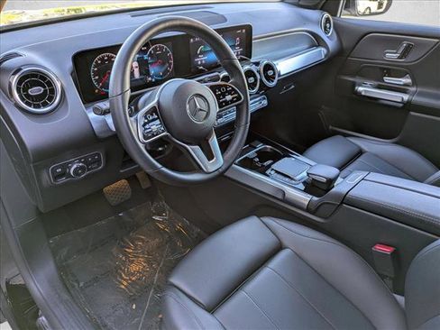 Certified 2022 Mercedes-Benz GLB 250 image 13