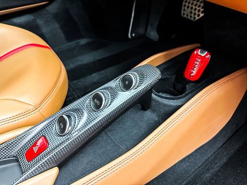 Certified 2021 Ferrari F8 Tributo image 14