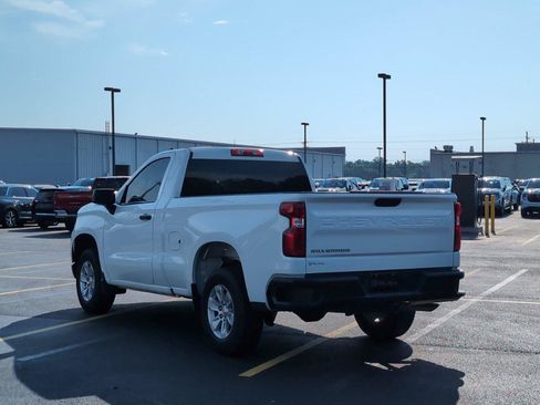 Used 2025 Chevrolet Silverado 1500 W/T w/ WT Value Package RWD image 3