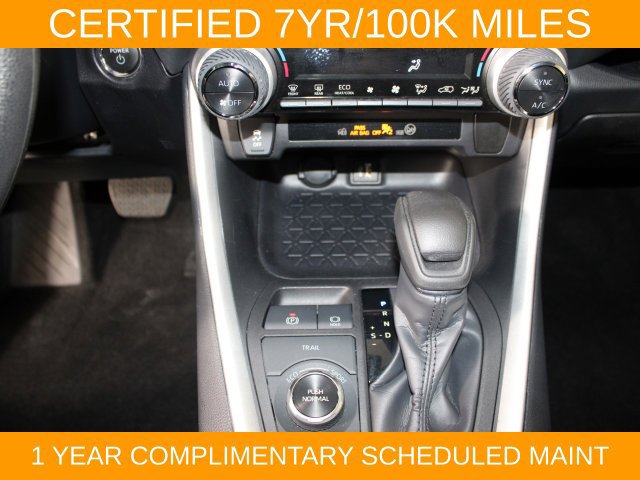 Used 2025 Toyota RAV4 XLE AWD/4WD image 26