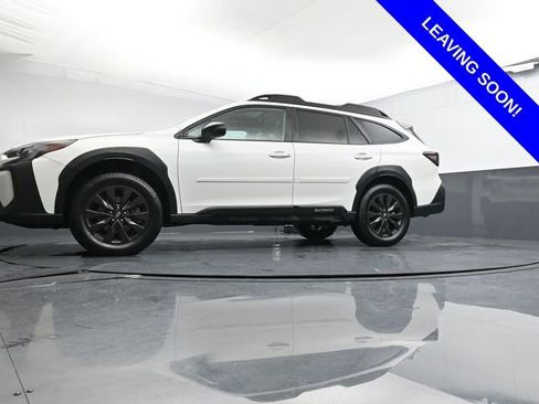 Used 2025 Subaru Outback Onyx Edition XT AWD/4WD image 26