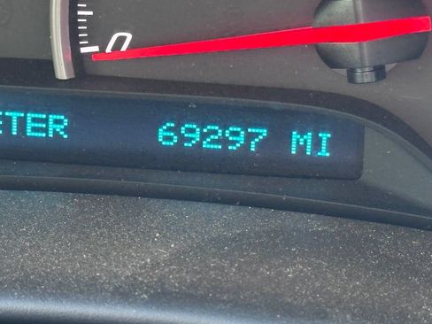 Used 2012 Chevrolet Corvette Coupe RWD image 7