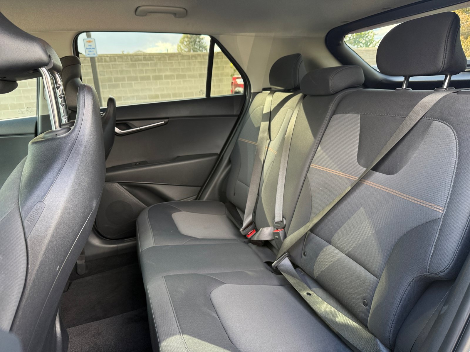Used 2025 Kia Niro LX FWD image 24