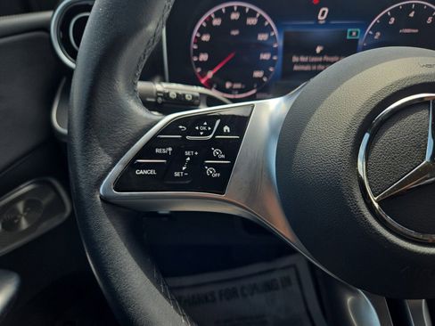 Used 2024 Mercedes-Benz GLC 300 4MATIC image 15