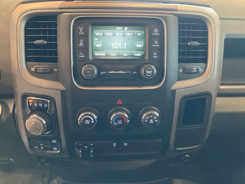 Used 2015 RAM 1500 Express image 19