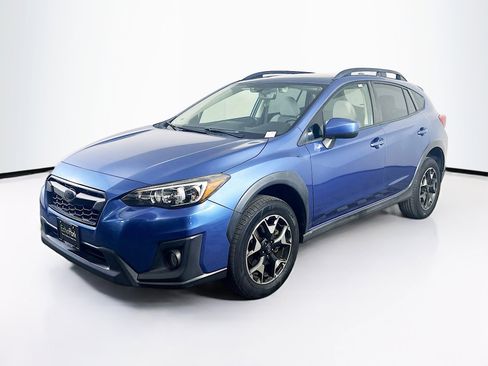 Used 2019 Subaru Crosstrek 2.0i Premium image 3