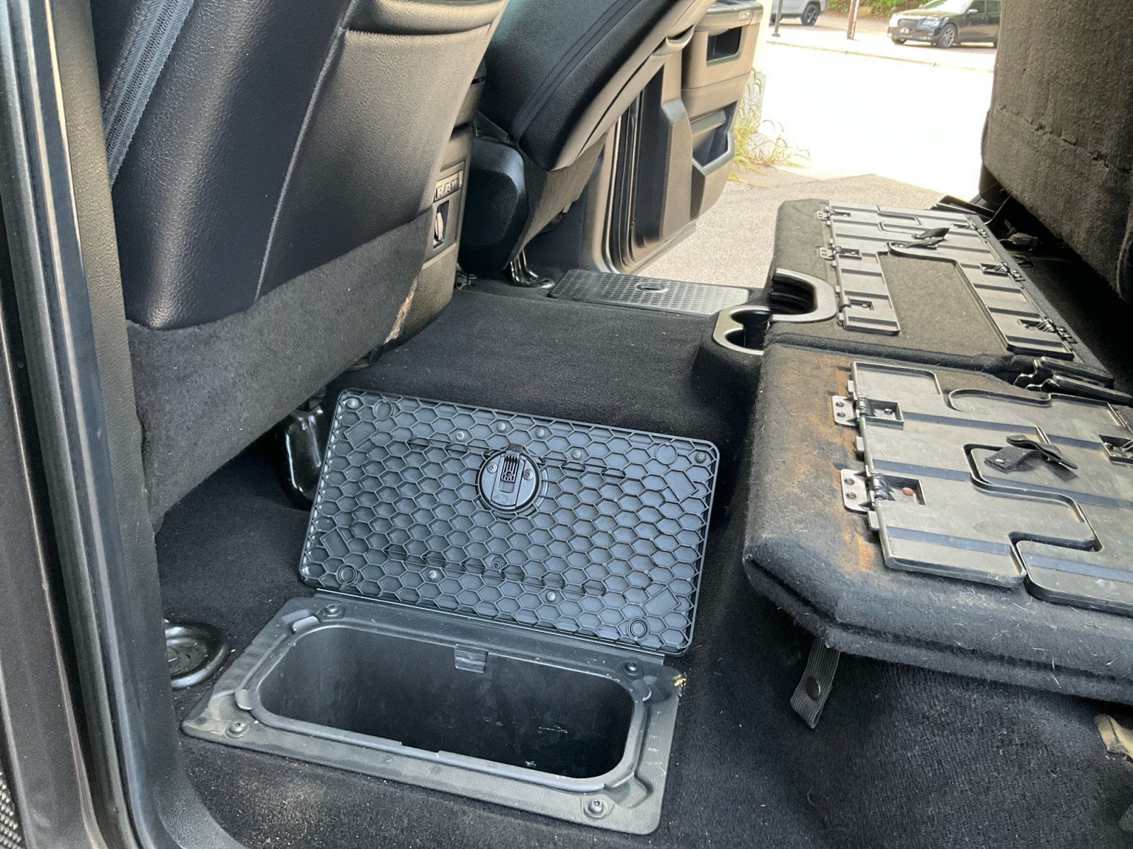 Used 2018 RAM 3500 Laramie AWD/4WD image 25